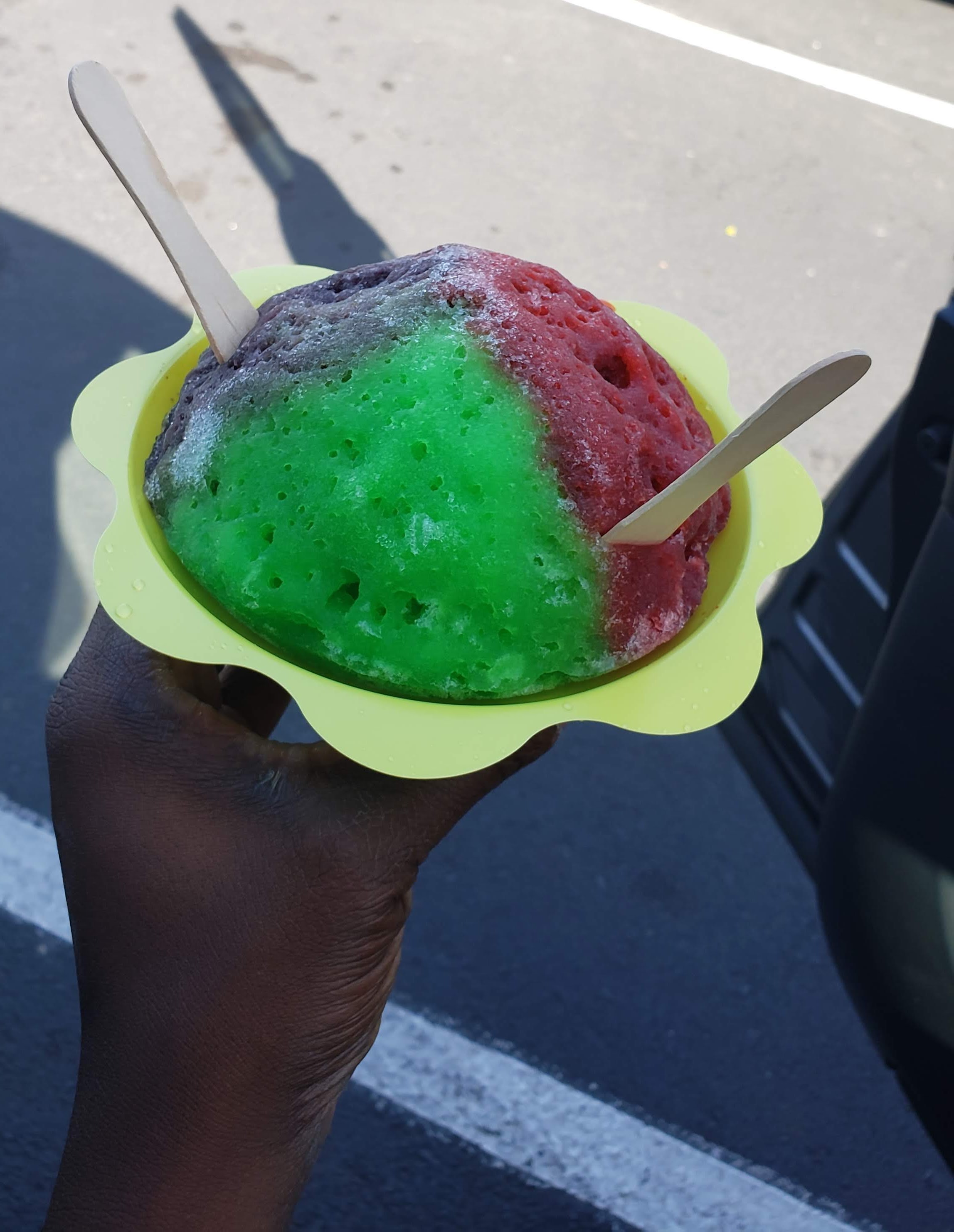 Don’t Miss Coconut Glen’s Along Road to Hana – Homemade Ice Cream!